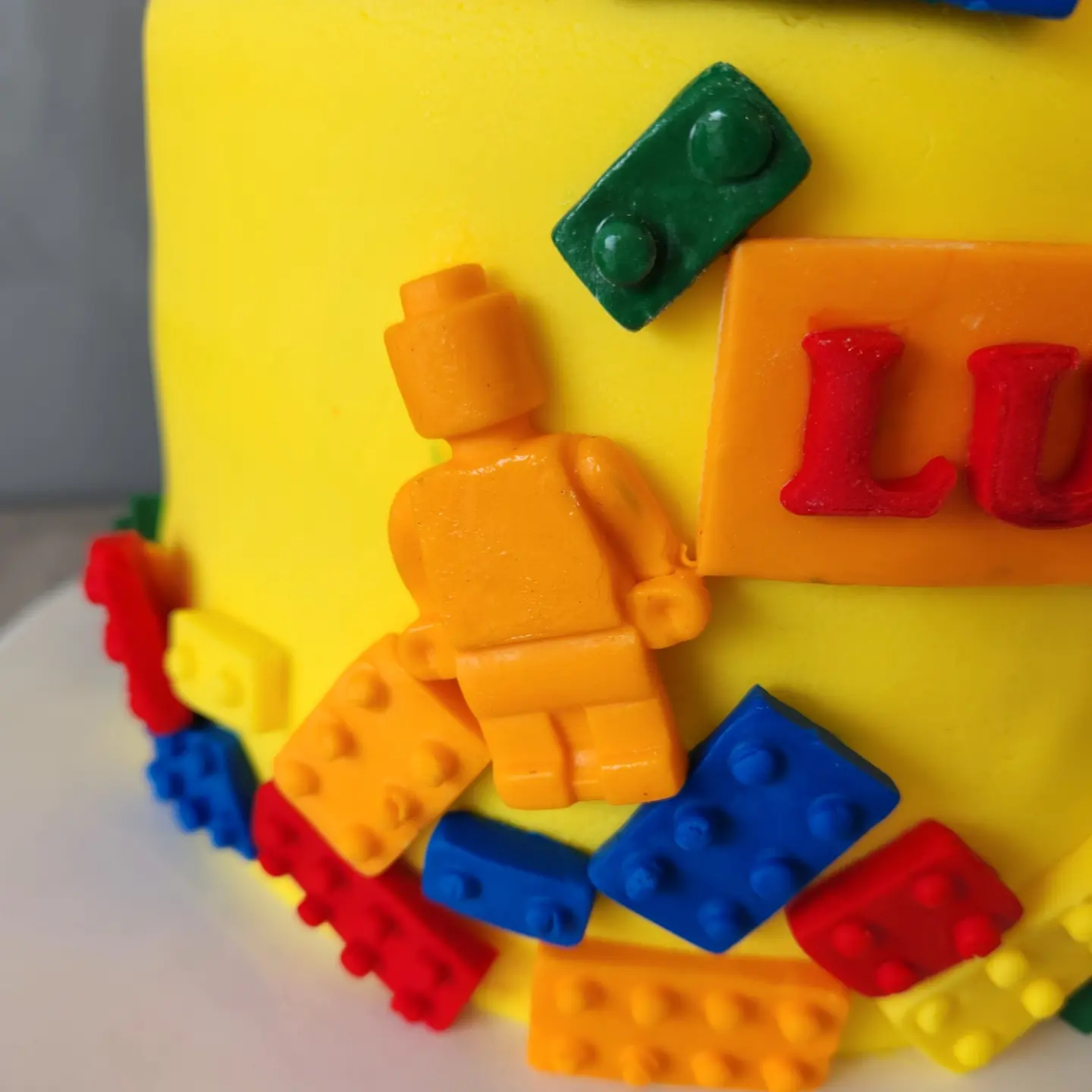 LEGO 2